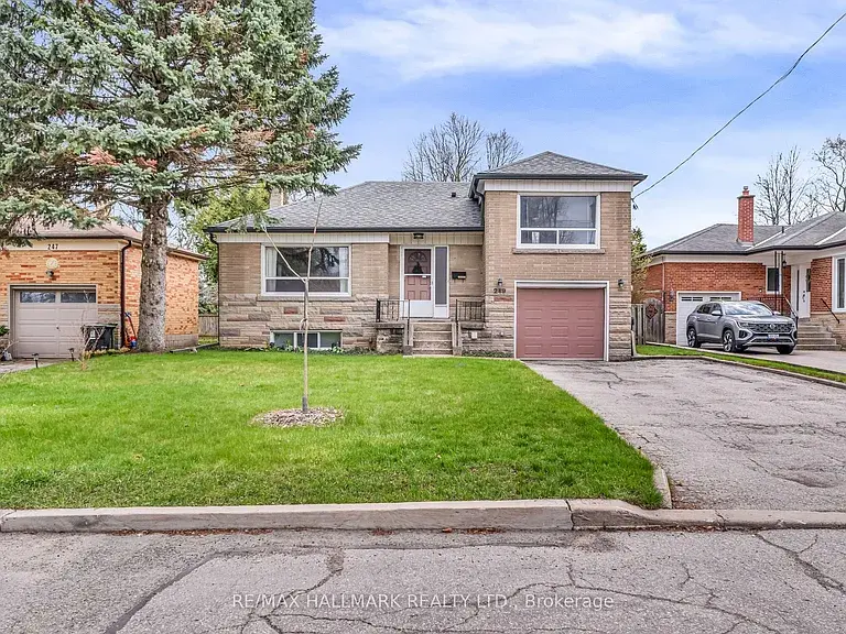 249 Park Home Ave, Toronto, ON M2R 1A1