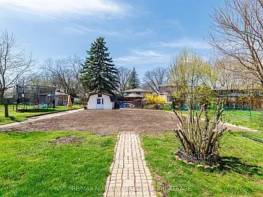 4409 Latina Cres, Niagara Falls, ON L2E 7C3