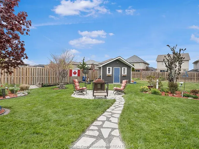 524 Eventide Pl, Chatham Kent, ON N7L 0G2