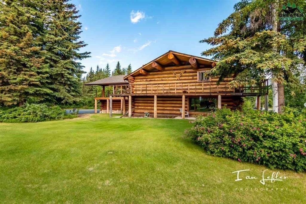 1260 Heldiver St, Fairbanks, AK 99709