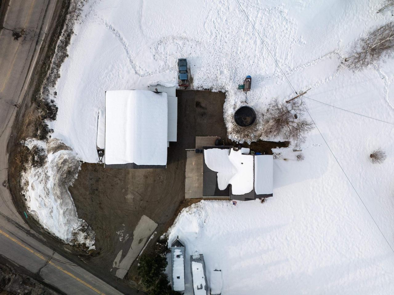 616 Steele Creek Rd, Fairbanks, AK 99712