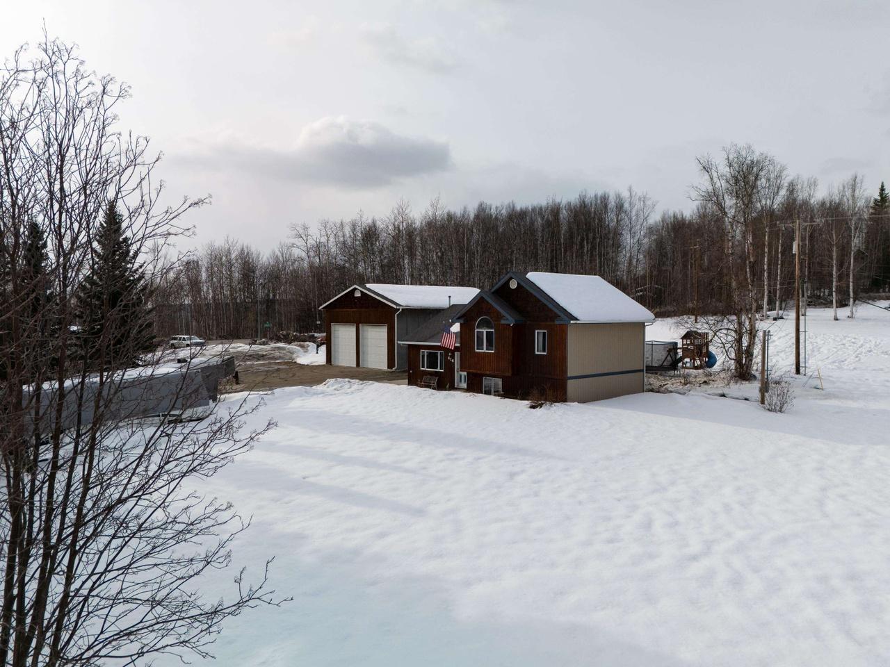 616 Steele Creek Rd, Fairbanks, AK 99712