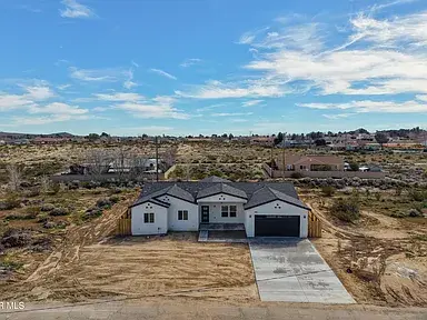 21860 Bancroft Dr, California City, CA 93505