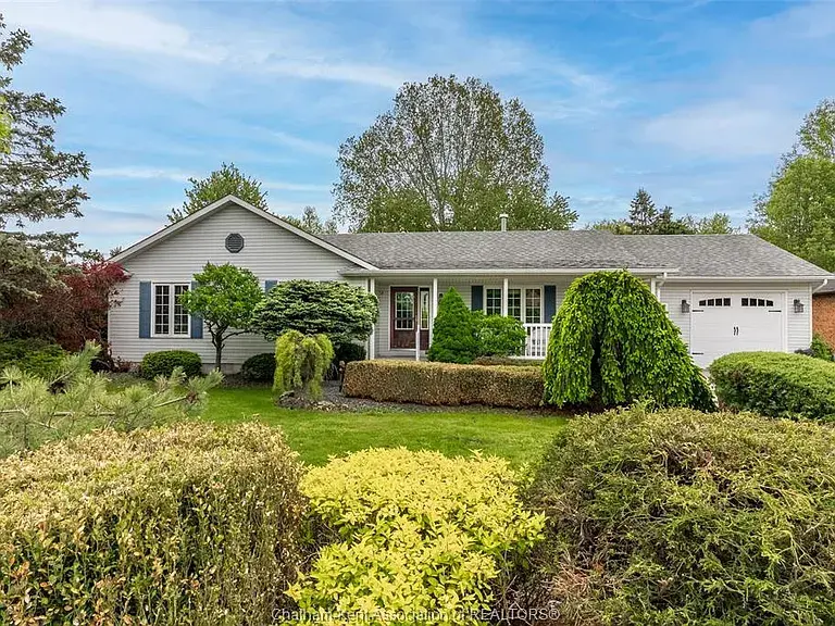 91 Goodal Dr, Chatham Kent, ON N0P 2C0