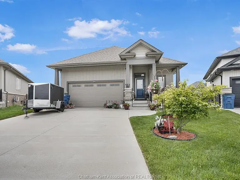 524 Eventide Pl, Chatham Kent, ON N7L 0G2