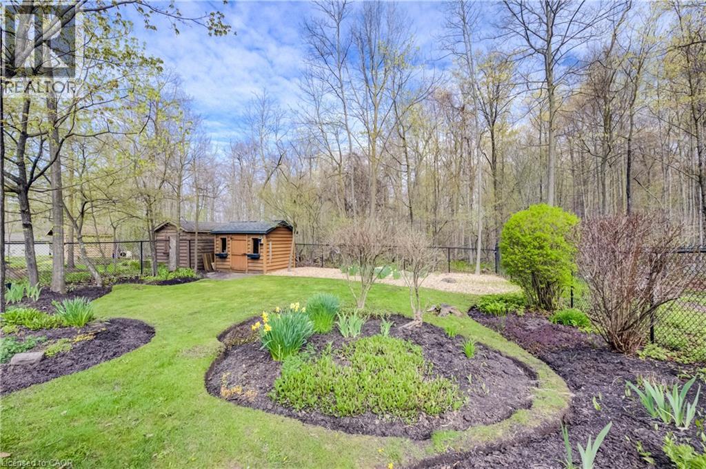 44 LASCHINGER Boulevard New Hamburg, Ontario N3A2G7