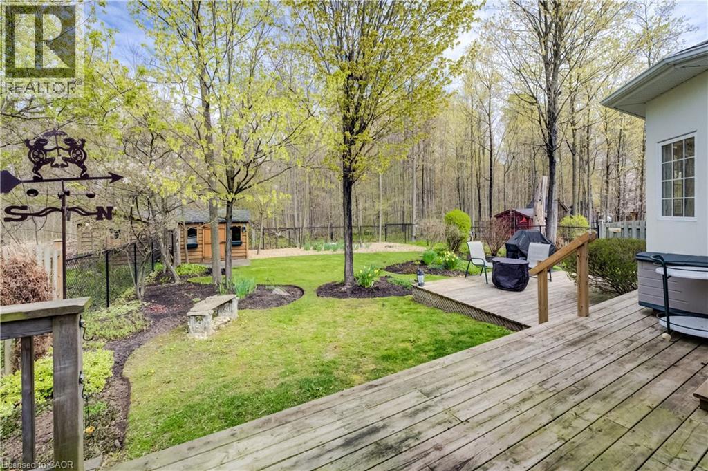 44 LASCHINGER Boulevard New Hamburg, Ontario N3A2G7