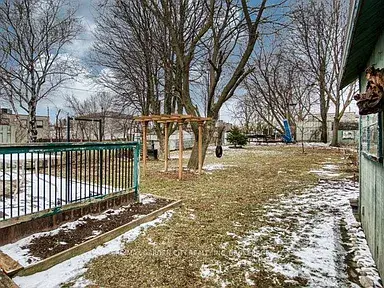 6159 Toby Cres, Niagara Falls, ON L2G 2S8