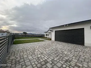 8225 Dogwood Ave, California City, CA 93505