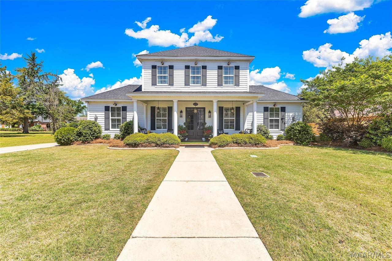 225 First St, Prattville, AL 36067