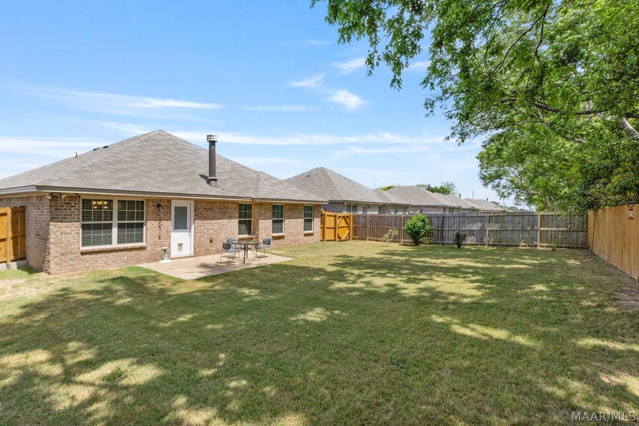 1011 Dawson's Mill Blvd, Prattville, AL 36067