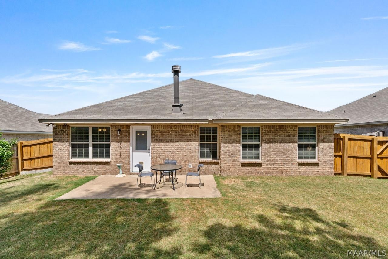 1011 Dawson's Mill Blvd, Prattville, AL 36067