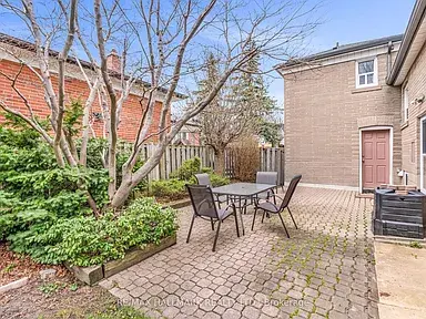 249 Park Home Ave, Toronto, ON M2R 1A1