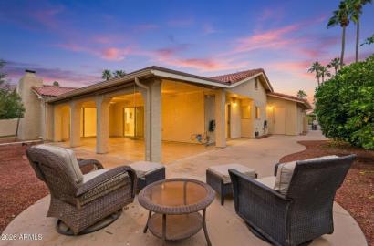 10137 E Chestnut Dr, Sun Lakes, AZ 85248