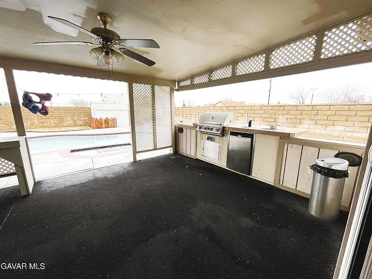 7343 Bay Ave, California City, CA 93505