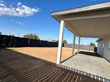 8225 Dogwood Ave, California City, CA 93505