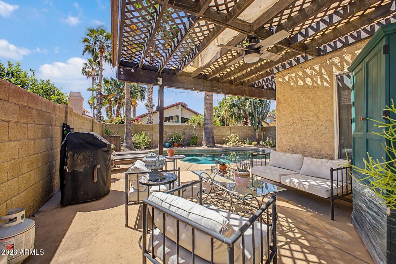 2395 W Orchid Ln, Chandler, AZ 85224