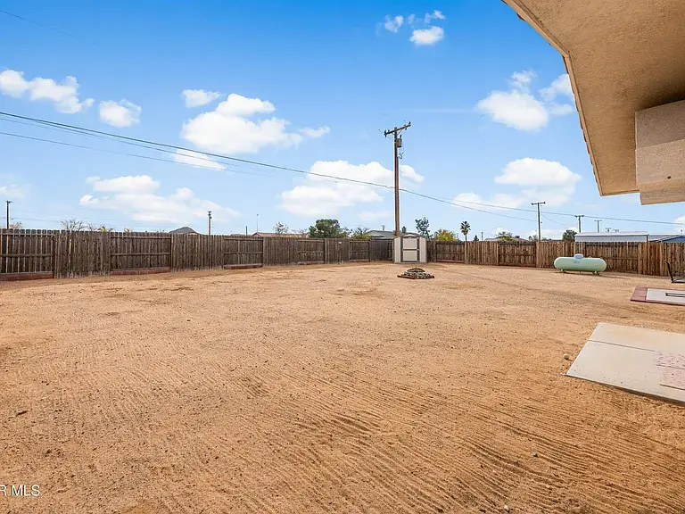 10448 Oleander Ave, California City, CA 93505