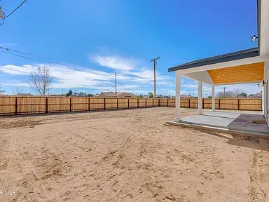 21860 Bancroft Dr, California City, CA 93505