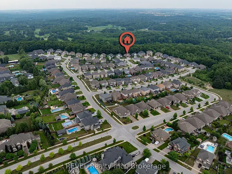 46 PHILMORI BOULEVARD Pelham (Fonthill), Ontario L0S1E5
