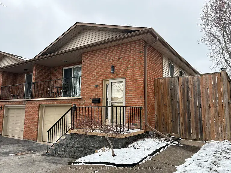 6141 Wildrose Cres, Niagara Falls, ON L2G 7T3