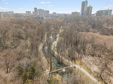 283 Chisholm Ave, Toronto, ON M4C 4W5