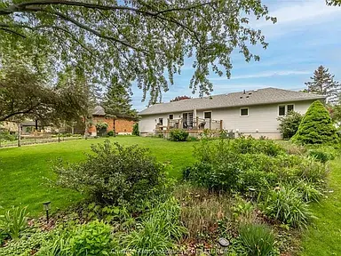 91 Goodal Dr, Chatham Kent, ON N0P 2C0