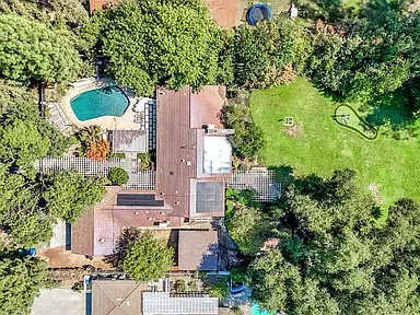 5976 E Butler Ave, Fresno, CA 93727