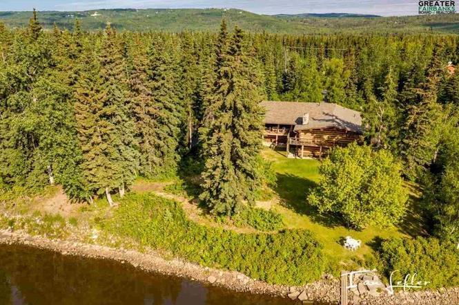 1260 Heldiver St, Fairbanks, AK 99709