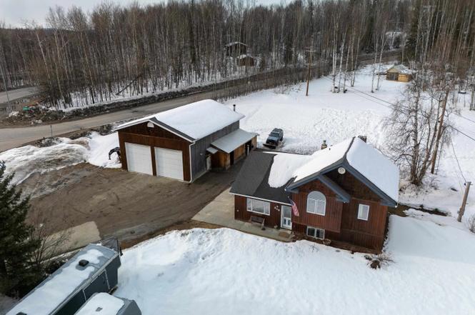 616 Steele Creek Rd, Fairbanks, AK 99712