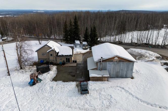 616 Steele Creek Rd, Fairbanks, AK 99712