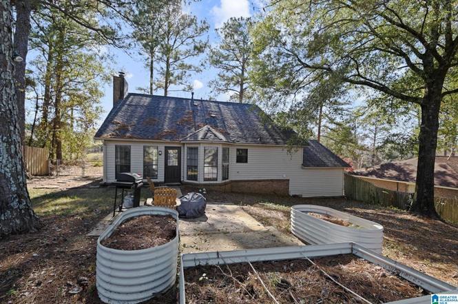 384 Gardner Rd, Prattville, AL 36067