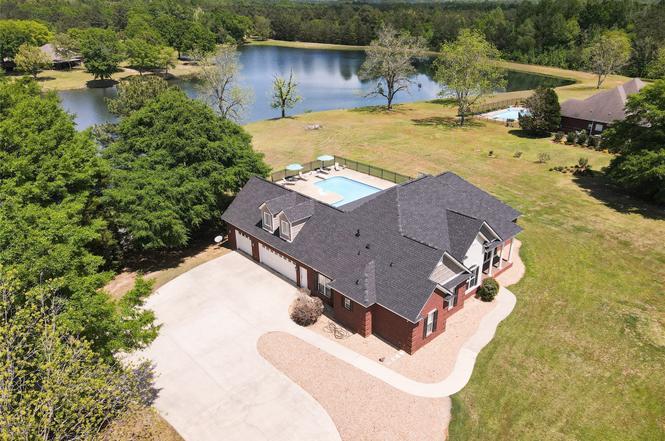 2002 Goose Pointe Lndg, Prattville, AL 36067