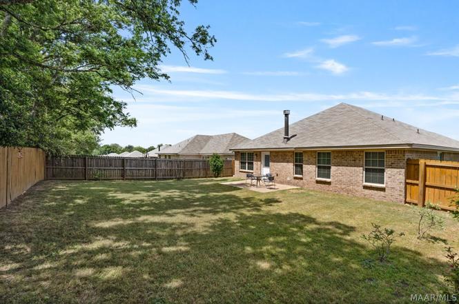 1011 Dawson's Mill Blvd, Prattville, AL 36067