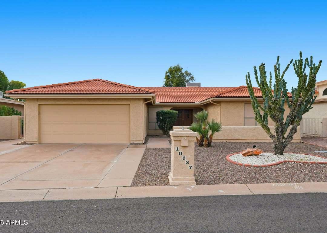 10137 E Chestnut Dr, Sun Lakes, AZ 85248