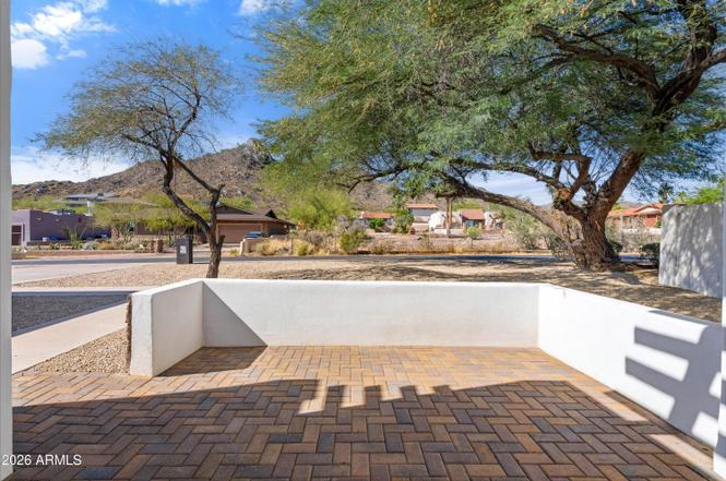1541 E Las Palmaritas Dr, Phoenix, AZ 85020