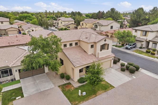 2068 W Olive Way, Chandler, AZ 85248