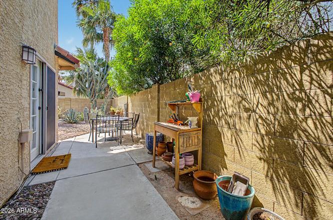 2395 W Orchid Ln, Chandler, AZ 85224
