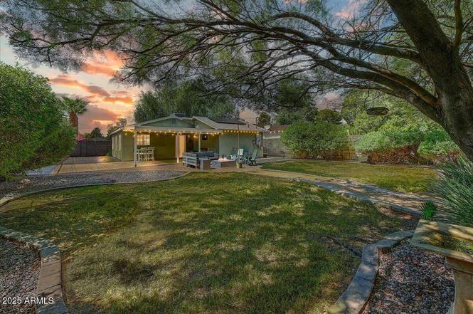 4201 N 19th St, Phoenix, AZ 85016