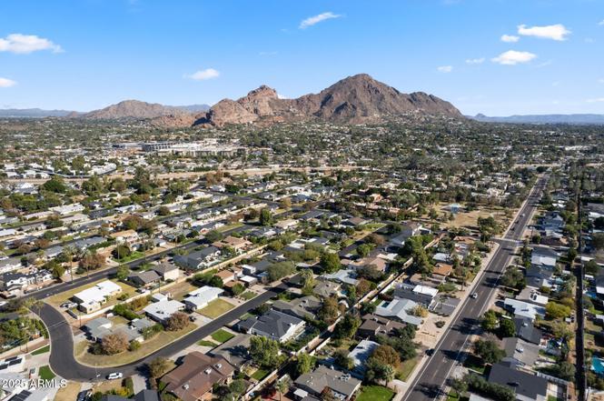 4201 N 19th St, Phoenix, AZ 85016