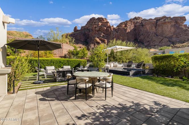5841 N Echo Canyon Cir, Phoenix, AZ 85018