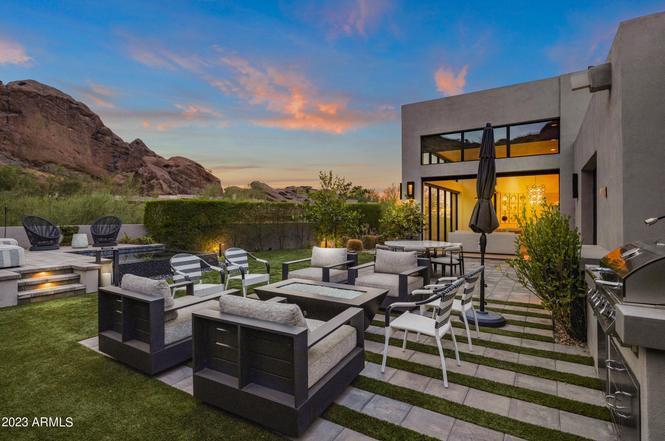 5841 N Echo Canyon Cir, Phoenix, AZ 85018