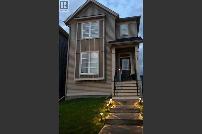 462 Walgrove Way Southeast, Calgary, AB T2X 4E9