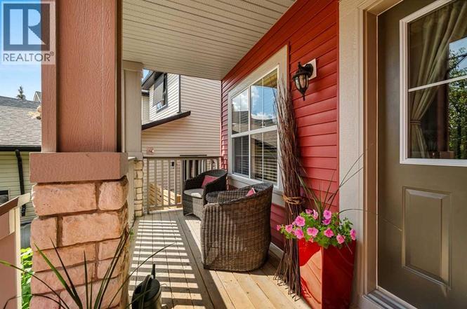 122 Hidden Creek Hts Northwest, Calgary, AB T3A 6K9