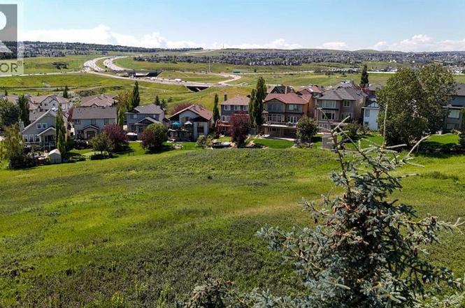 122 Hidden Creek Hts Northwest, Calgary, AB T3A 6K9