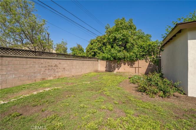 626 W Bonnie Brae Ct, Ontario, CA 91762