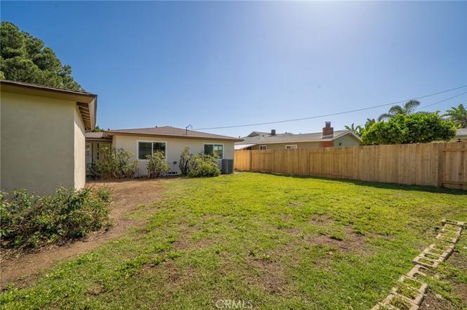 626 W Bonnie Brae Ct, Ontario, CA 91762
