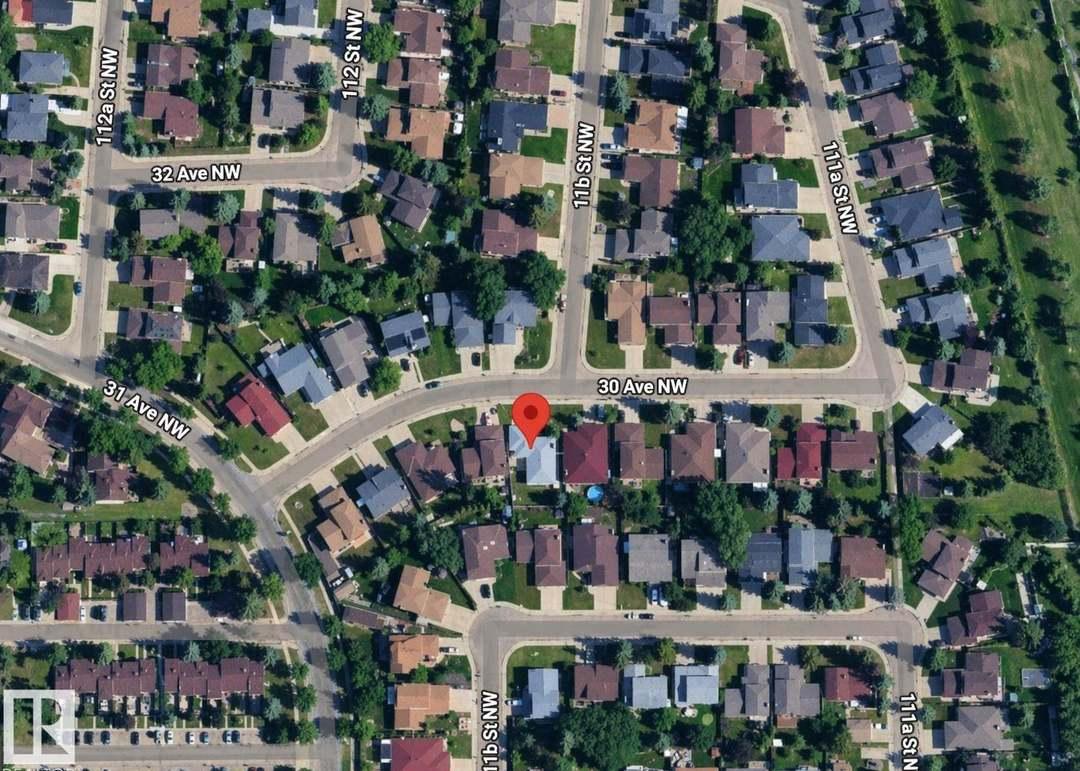 11139 30 Ave NW, Edmonton, AB T6J 3Y7