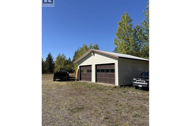 20655 HOSSACK Rd, Bulkley-Nechako B, BC V0J 1E1