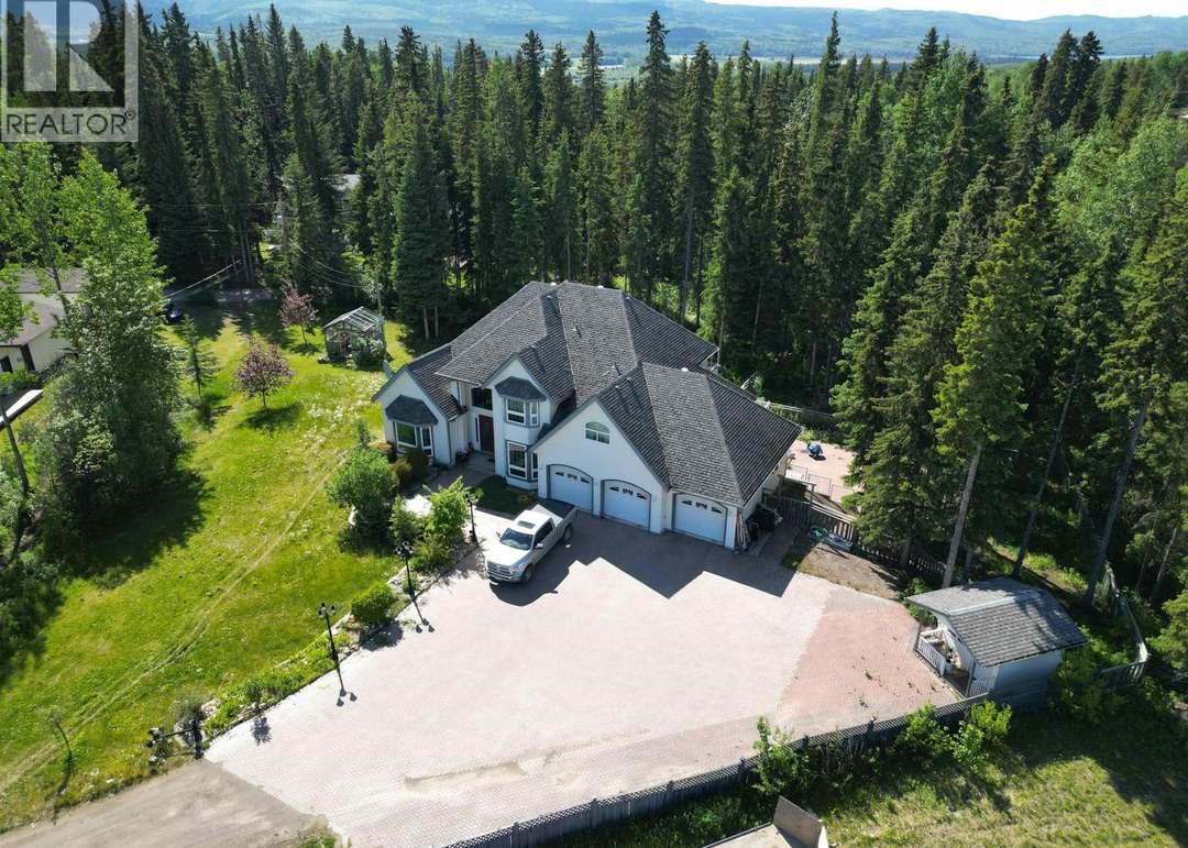 585 5TH Ave, Burns Lake, BC V0J 1E0
